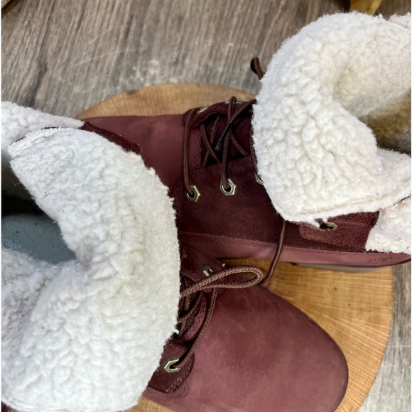 *Timberland | Waterproof Foldover Teddy Fleece Red Leather Suede Bootie Size 9.5 - Picture 8 of 16